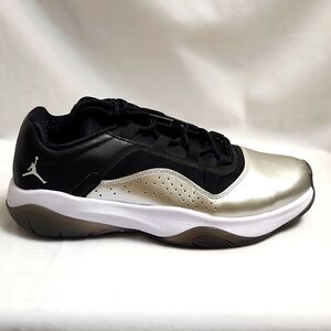 Nike Air Jordan 11 CMFT Low Black and Silver Basketball Sneakers (W Size 9)